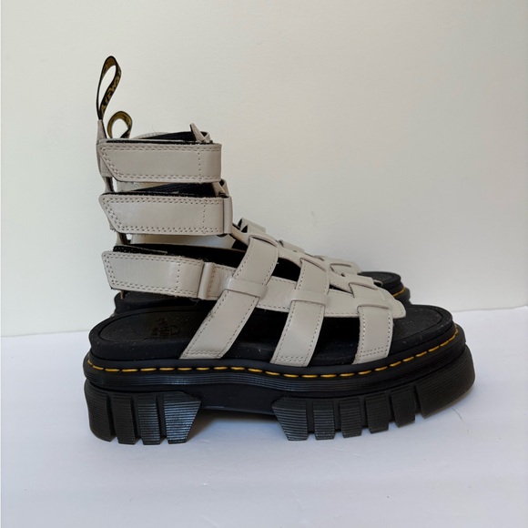 NWOT Dr. Martens Ricki Nappa Lux Leather Platform Gladiator Sandals Size 10 - Picture 11 of 14